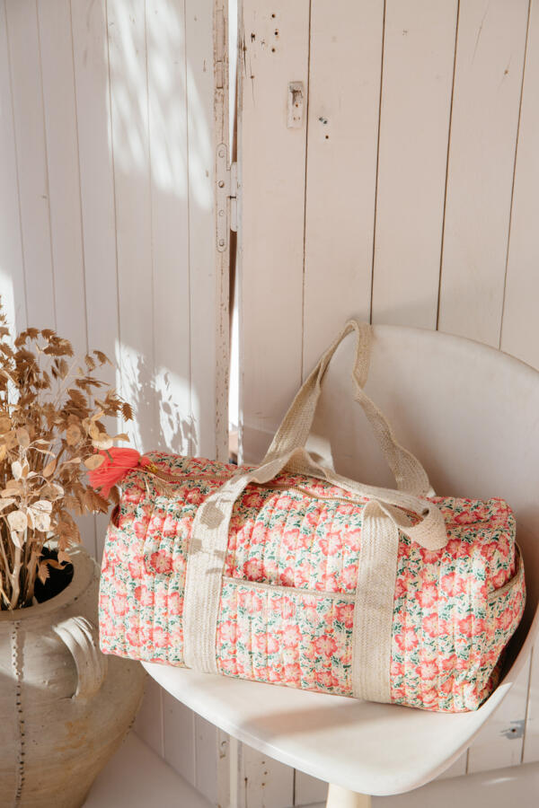 Tasche Vaeva Pink Meadow von Louise Misha