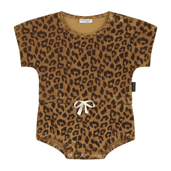 Towel Suit Baby Joe Leopard Sandstone von Daily Brat