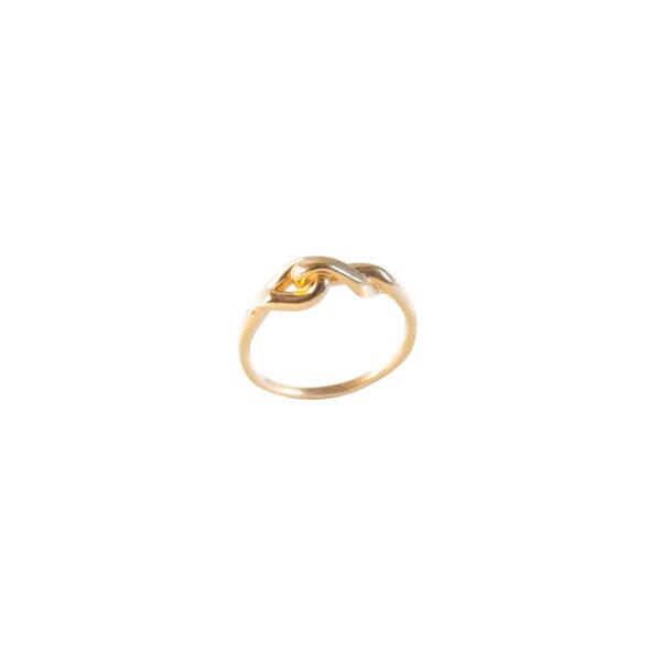 Small Embrace Ring Gold von Hana Kim