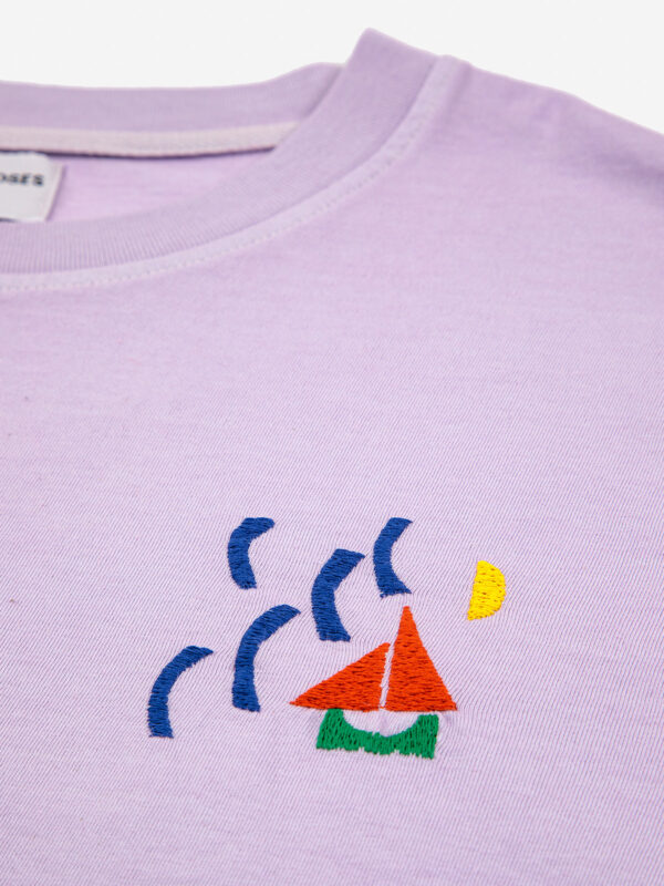 T-Shirt Adults Sail Boat Boxy von Bobo Choses