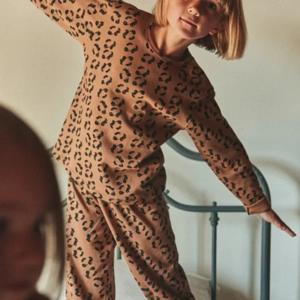 Pyjama Kids Arbousier Leopard von Poudre Organic
