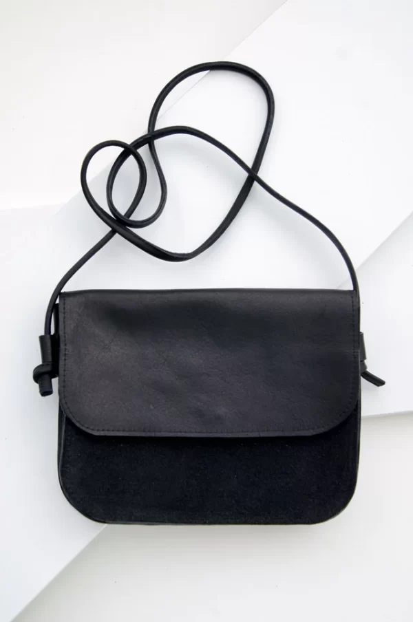 Crossbody Bag Black von Petit Mai