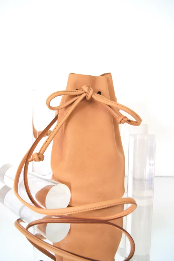 Bucket Bag Mini Beige von Petit Mai
